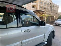 ميتسوبيشي باجيرو